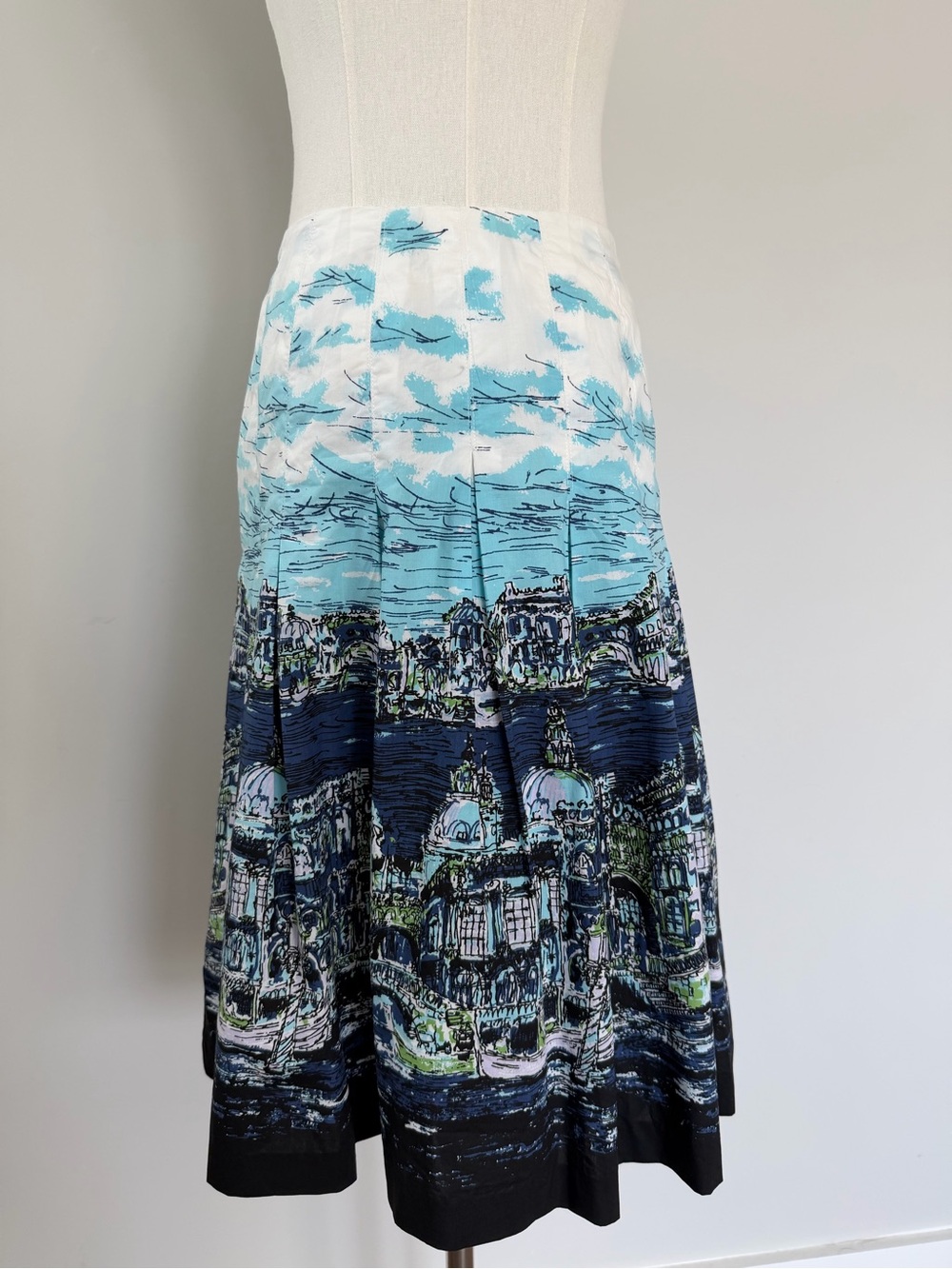 Talbots Venice Print Pleated A-Line Skirt Blue White Travel 4P - Picture 11 of 16